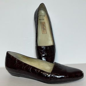 Amalfi Pillow, Hector loafers, Wm’s Sz 9